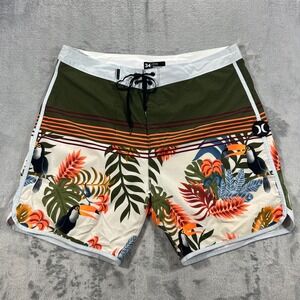 HURLEY Phantom Board Shorts Mens 34 Green Tropical Toucan Floral Excellent Surf
